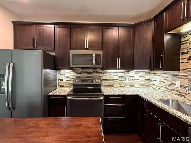 309 Eldridge Avenue, Rock Hill, MO 63119