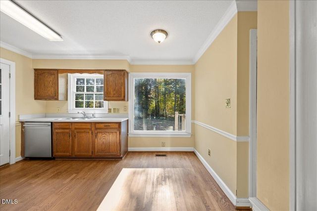 800 Temple Street, Raleigh, NC 27609