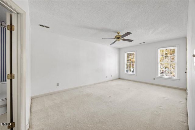 800 Temple Street, Raleigh, NC 27609