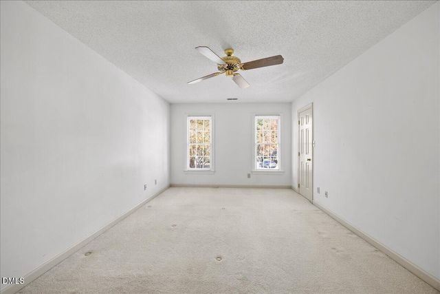 800 Temple Street, Raleigh, NC 27609