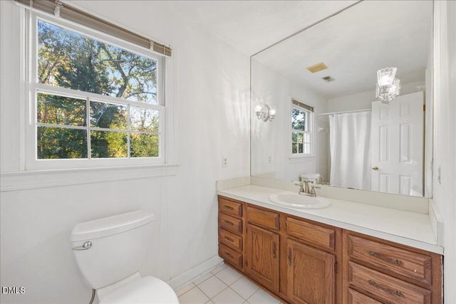 800 Temple Street, Raleigh, NC 27609