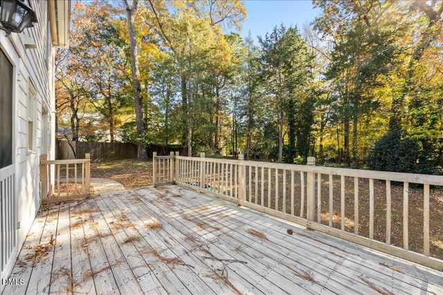 800 Temple Street, Raleigh, NC 27609