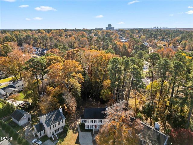 800 Temple Street, Raleigh, NC 27609