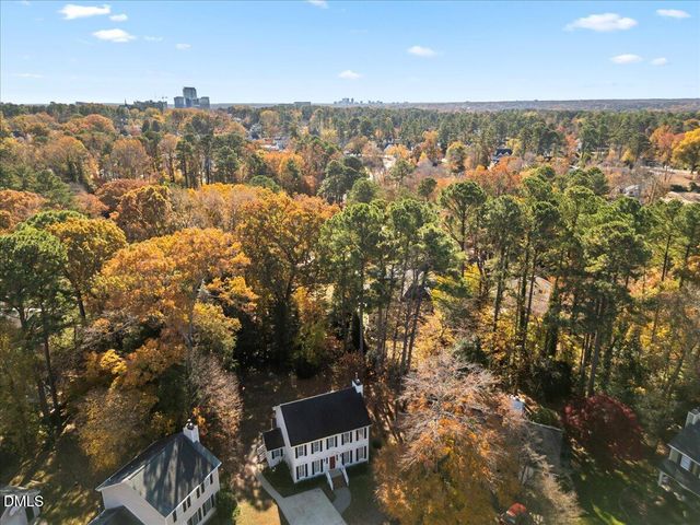 800 Temple Street, Raleigh, NC 27609