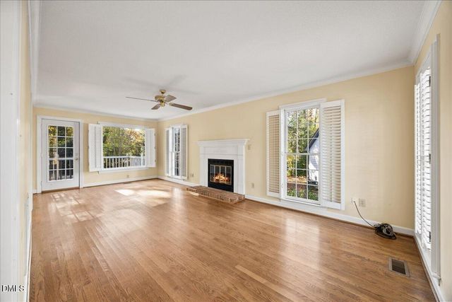 800 Temple Street, Raleigh, NC 27609