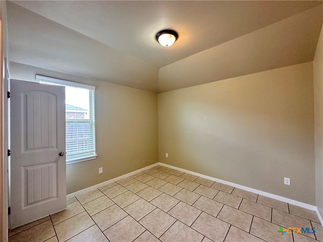 1306 Vanguard Lane, Killeen, TX 76549