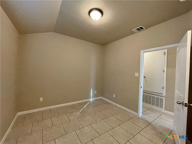 1306 Vanguard Lane, Killeen, TX 76549