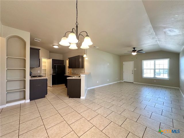 1306 Vanguard Lane, Killeen, TX 76549