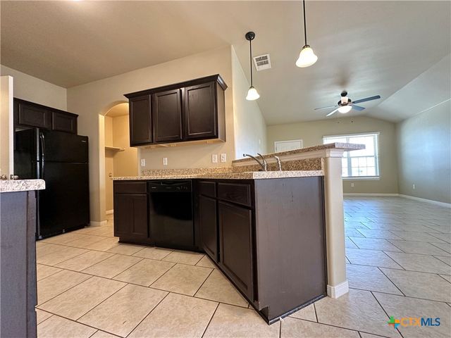 1306 Vanguard Lane, Killeen, TX 76549