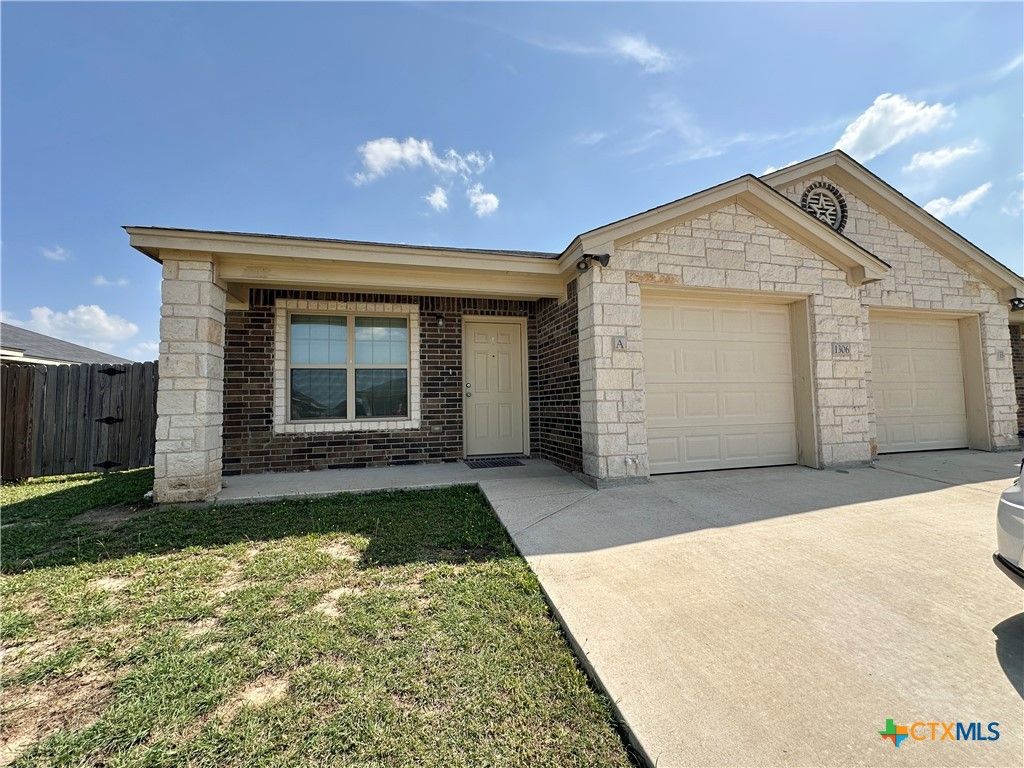 1306 Vanguard Lane, Killeen, TX 76549