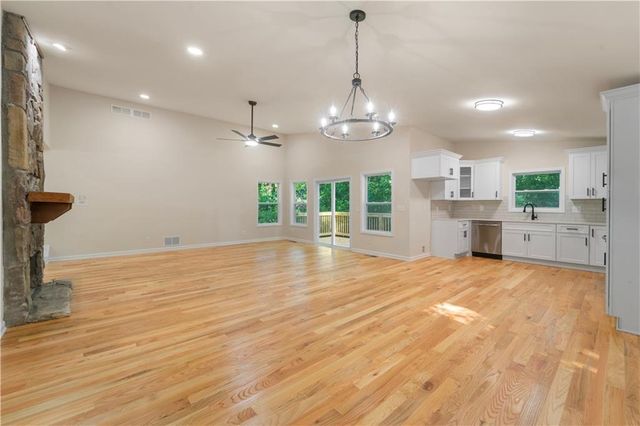 3253 Cedar Bluff Drive NE, Marietta, GA 30062