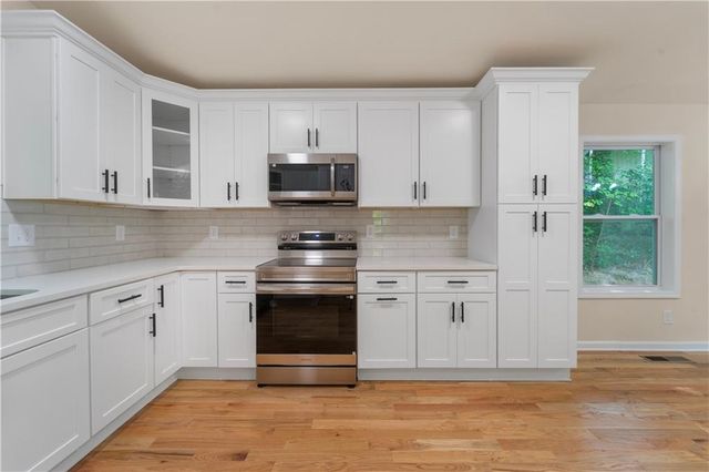 3253 Cedar Bluff Drive NE, Marietta, GA 30062