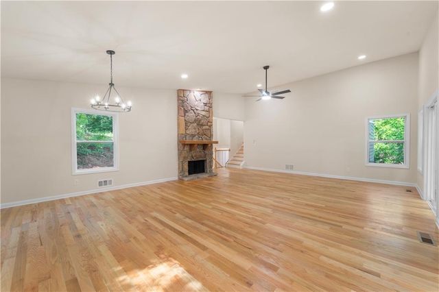3253 Cedar Bluff Drive NE, Marietta, GA 30062