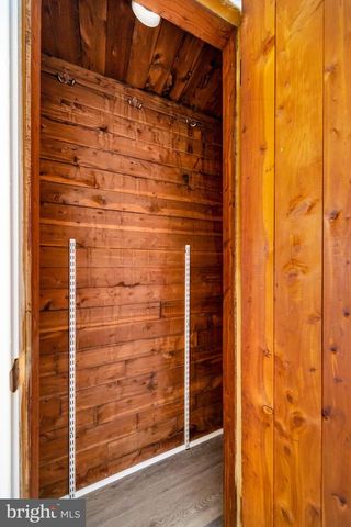 244 WEMBLY RD, Upper Darby, PA 19082