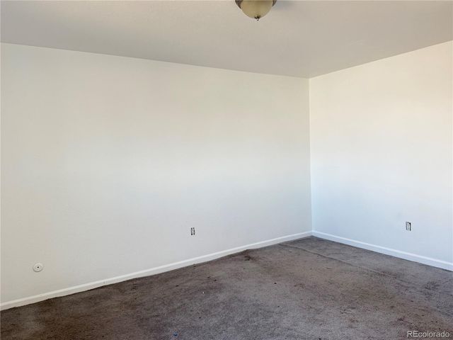 3129 S Winston Street, Aurora, CO 80013