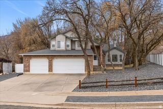 2586 DEER RUN DR, South Weber, UT 84405