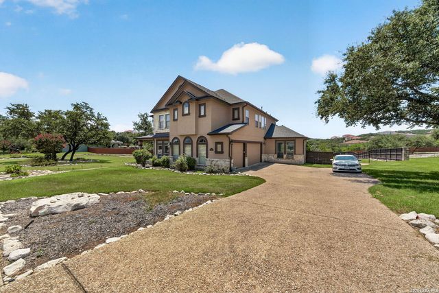 355 Pueblo Pintado, Helotes, TX 78023