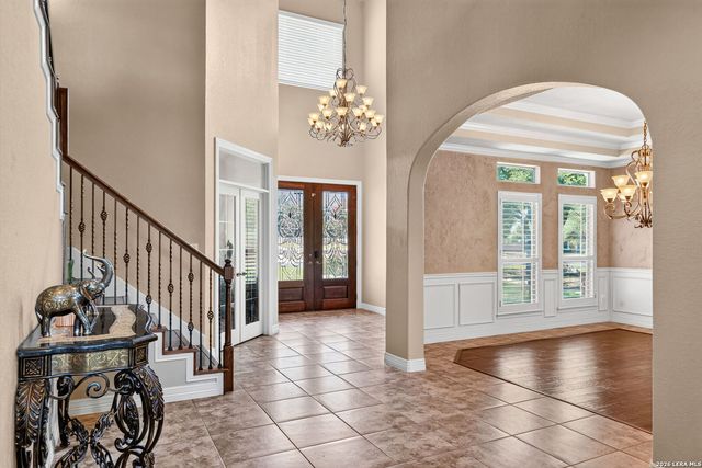 355 Pueblo Pintado, Helotes, TX 78023
