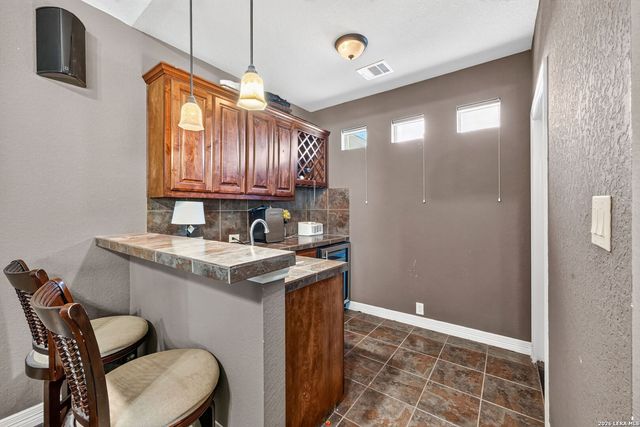 355 Pueblo Pintado, Helotes, TX 78023