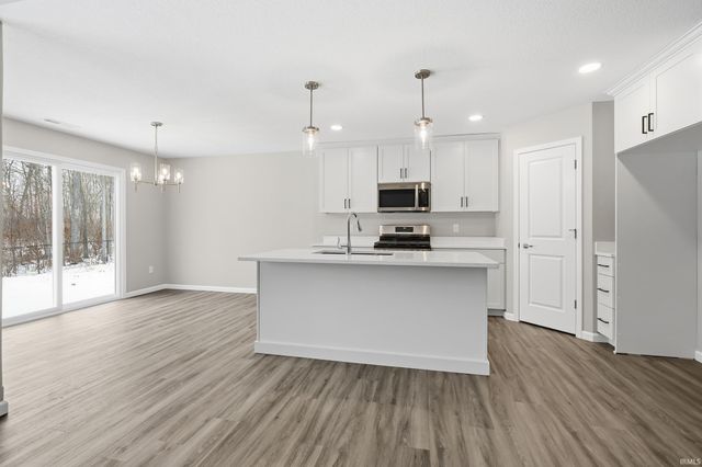 13853 Diavik Place, Fort Wayne, IN 46845