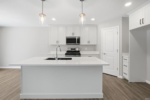 13853 Diavik Place, Fort Wayne, IN 46845