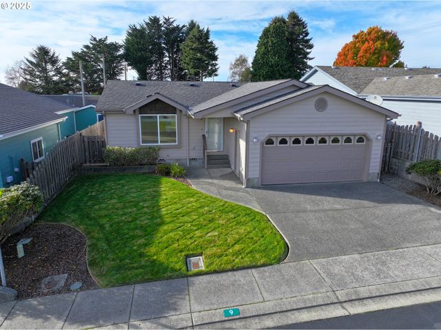 98126 W BENHAM Ln 9, Brookings, OR 97415