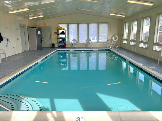 98126 W BENHAM Ln 9, Brookings, OR 97415