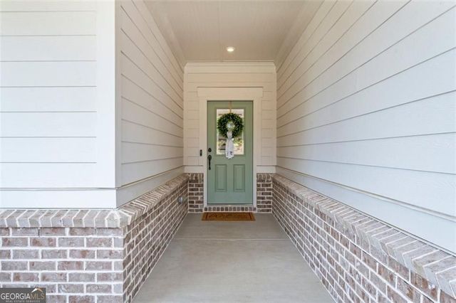 5520 Olive Lane, Hoschton, GA 30548