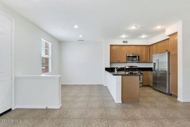 1618 Heywood Street E, Simi Valley, CA 93065
