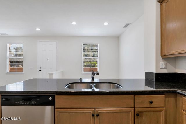 1618 Heywood Street E, Simi Valley, CA 93065