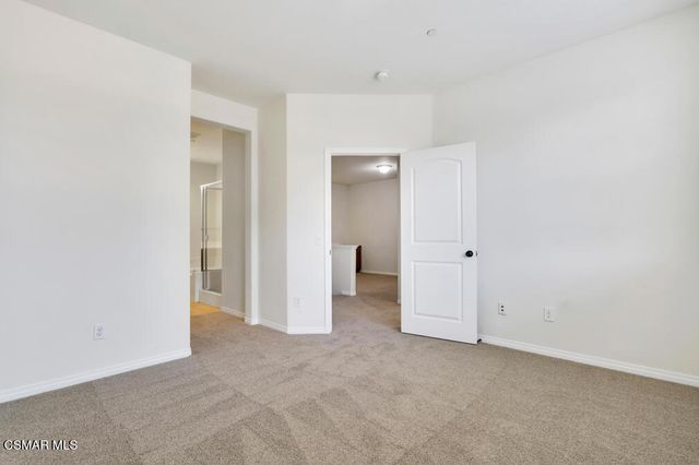 1618 Heywood Street E, Simi Valley, CA 93065