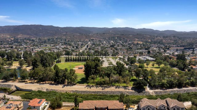 1618 Heywood Street E, Simi Valley, CA 93065