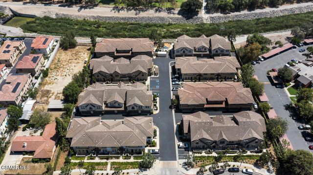 1618 Heywood Street E, Simi Valley, CA 93065