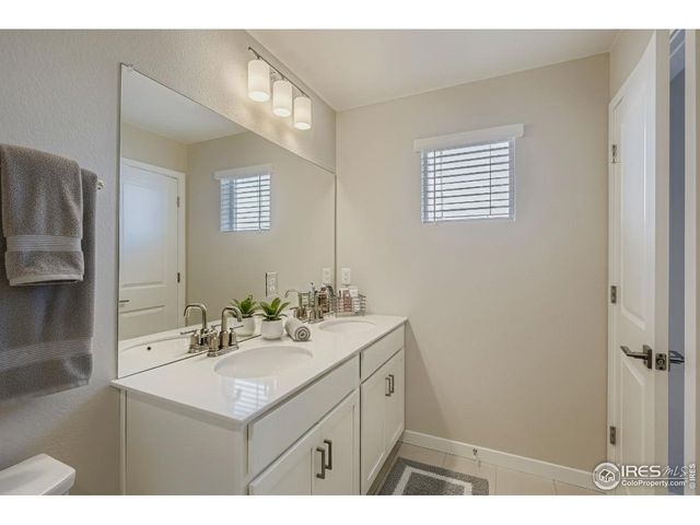 787 Silver Maple Ln, Fort Collins, CO 80524