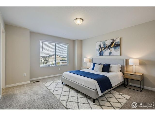 787 Silver Maple Ln, Fort Collins, CO 80524