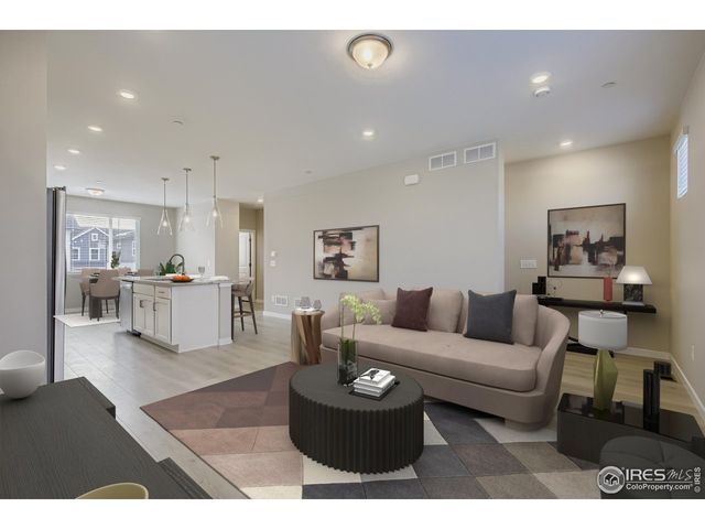 787 Silver Maple Ln, Fort Collins, CO 80524