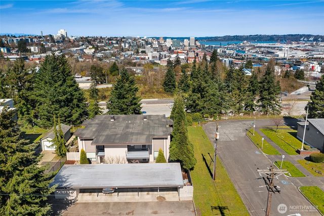 3202 S D Street, Tacoma, WA 98418