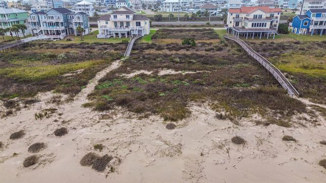20711 E Sand Hill Drive, Galveston, TX 77554