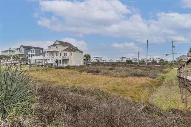 20711 E Sand Hill Drive, Galveston, TX 77554