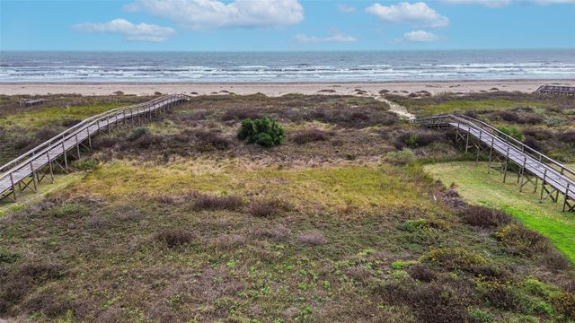 20711 E Sand Hill Drive, Galveston, TX 77554