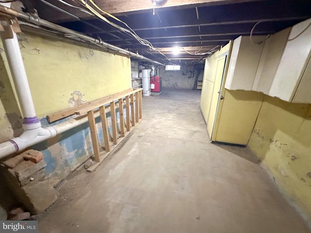 437 MARKLE ST, Philadelphia, PA 19128