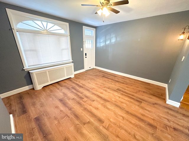 437 MARKLE ST, Philadelphia, PA 19128