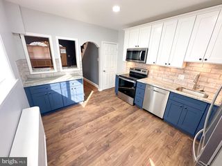 437 MARKLE ST, Philadelphia, PA 19128