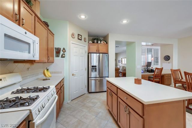 2812 Goldcreek Street, Henderson, NV 89052