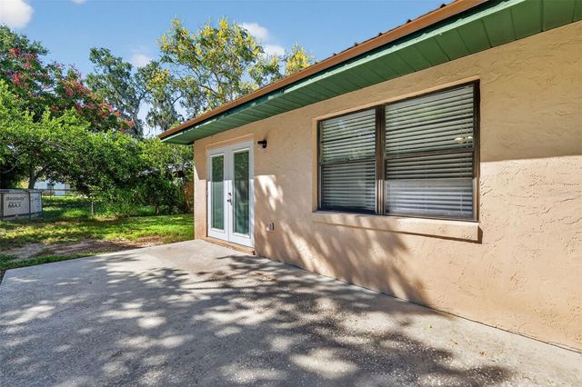 501 FAHNSTOCK STREET, Eustis, FL 32726