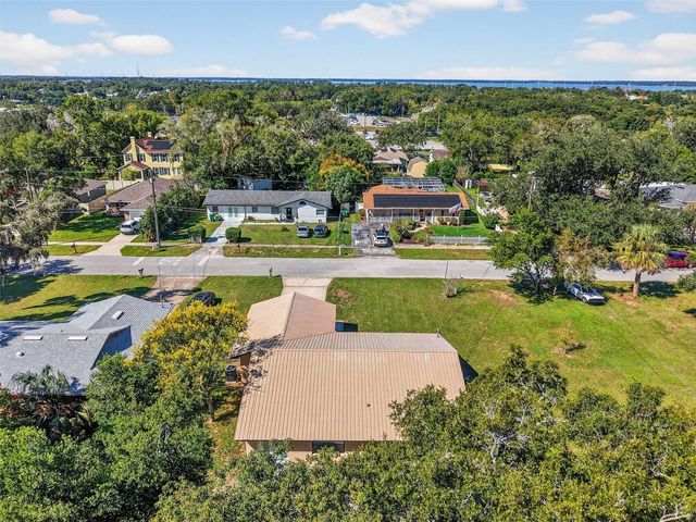 501 FAHNSTOCK STREET, Eustis, FL 32726