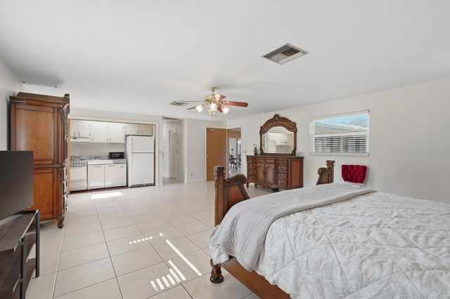 259 Homewood Boulevard, Delray Beach, FL 33445