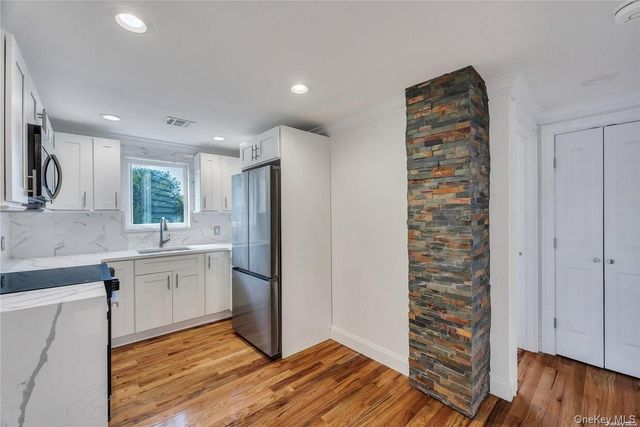 177 Waverly Avenue Second Floor, Patchogue, NY 11772