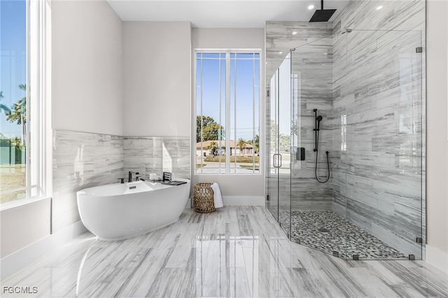 606 Coral DR, Cape Coral, FL 33904