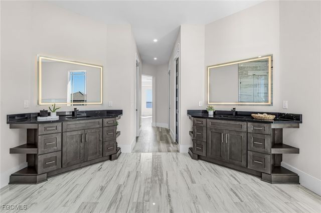 606 Coral DR, Cape Coral, FL 33904